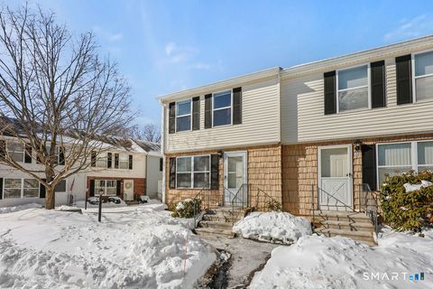 Tiny photo for 34 Summersweet Drive #34, Glastonbury, CT 06033 (MLS # 24154568)