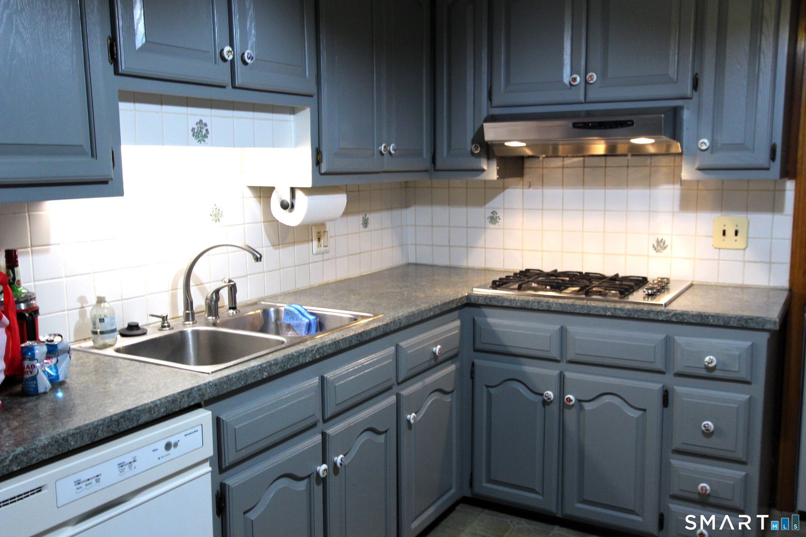 560 Governors Highway