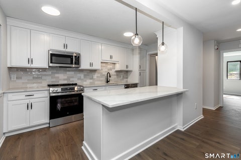 Condo For Sale - 23 Heritage Village #A<br/> Southbury, CT 06488