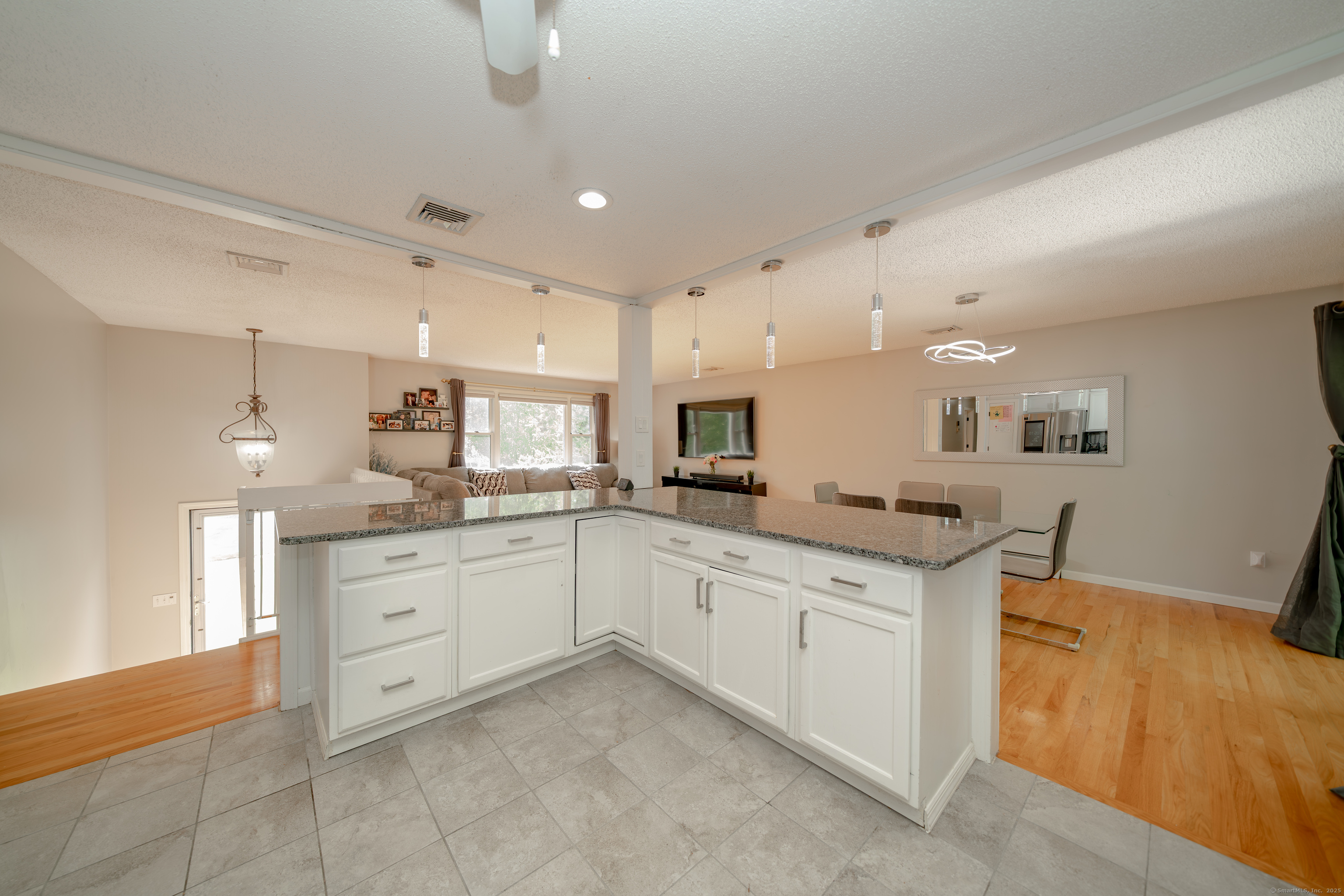 56 Buena Vista Drive, East Hartford, Connecticut image 6