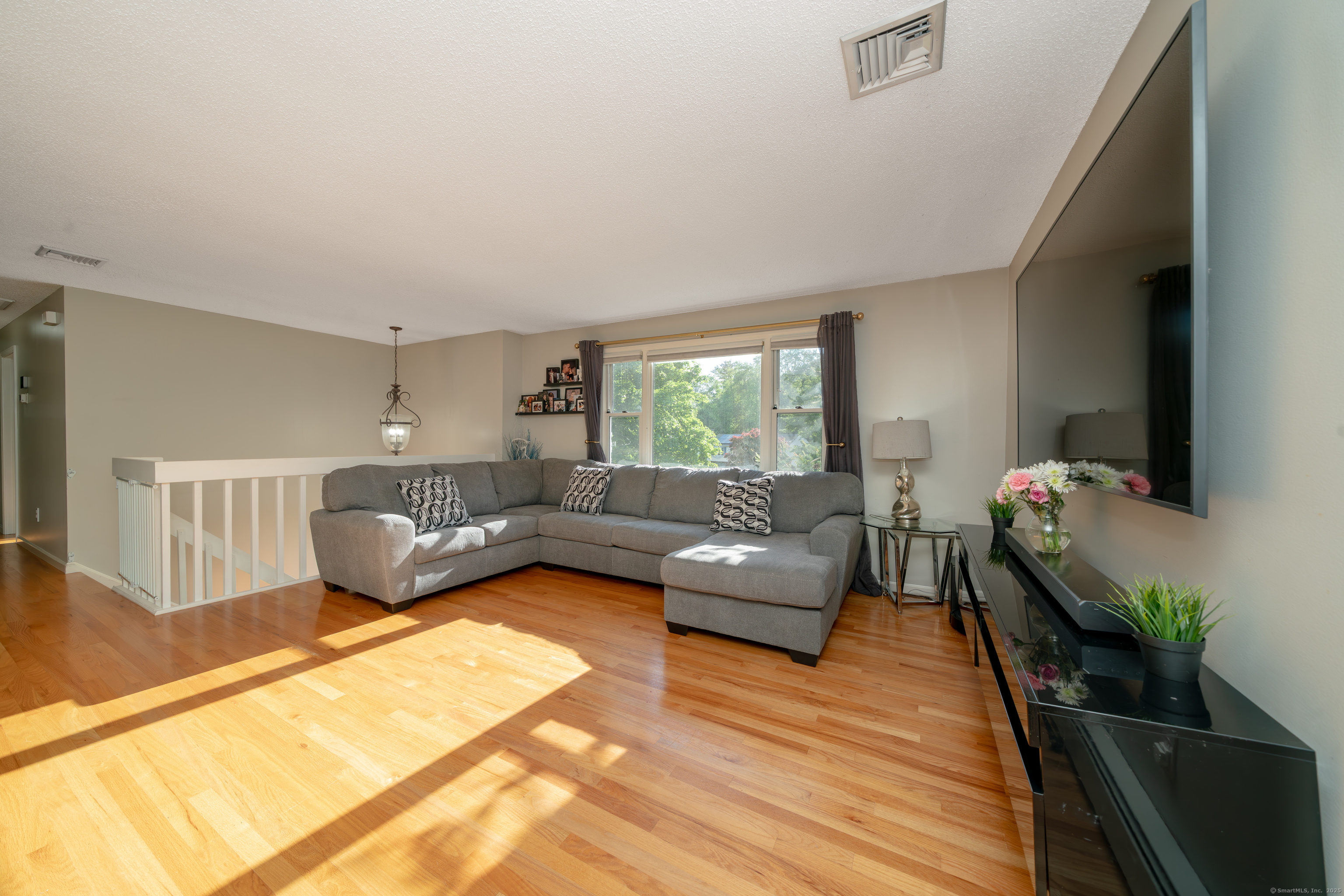 56 Buena Vista Drive, East Hartford, Connecticut image 9