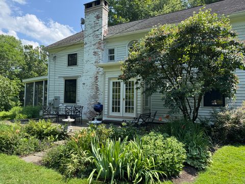 Homes For Sale - 28 White Hollow Road<br/> Salisbury, CT 06039