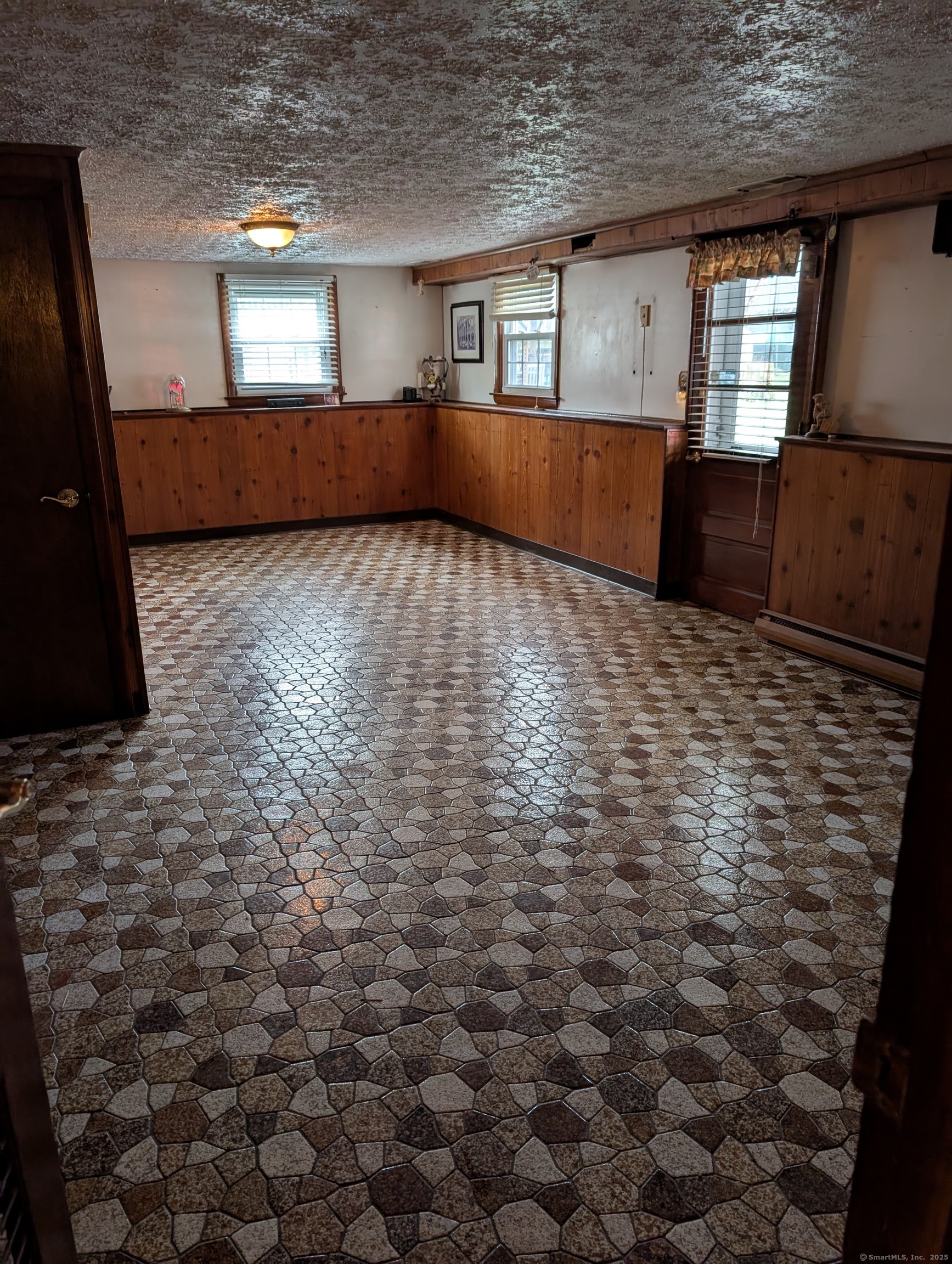 137 Cosey Beach Road, East Haven, Connecticut image 24