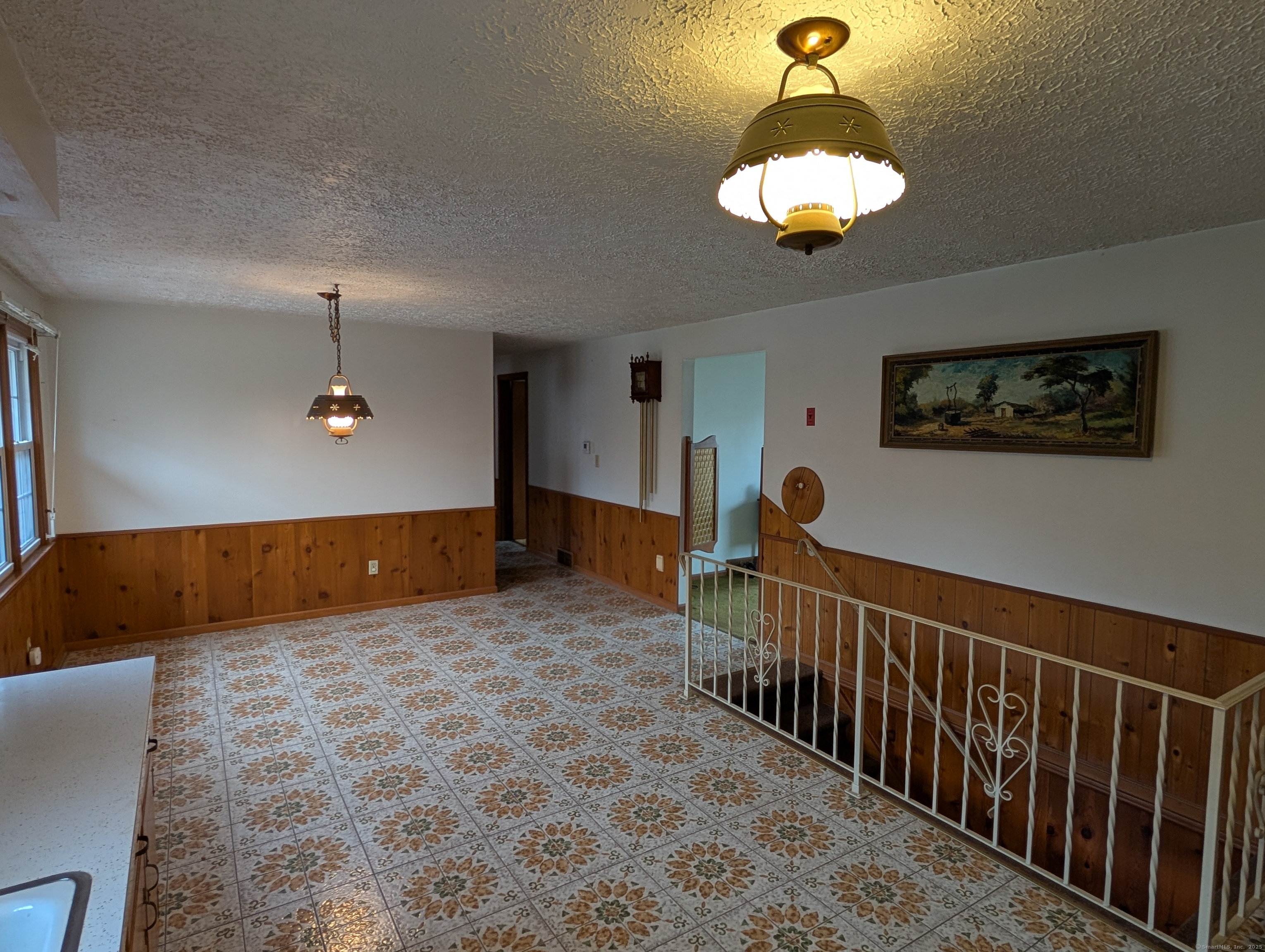 137 Cosey Beach Road, East Haven, Connecticut image 6