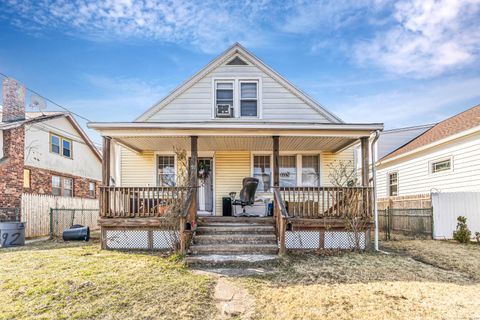 92 Hemingway Avenue East Haven CT 06512