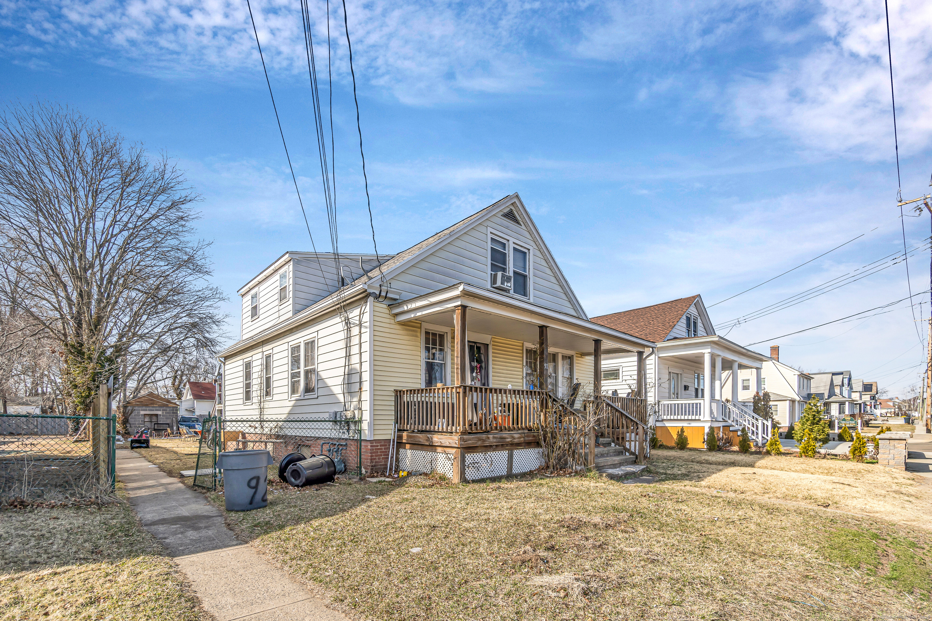 92 Hemingway Avenue