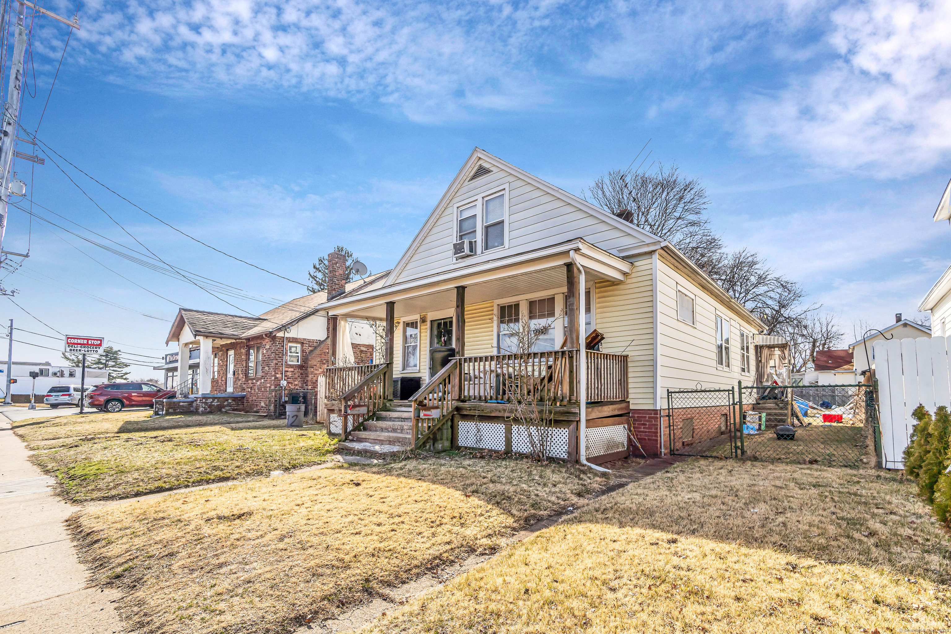 92 Hemingway Avenue