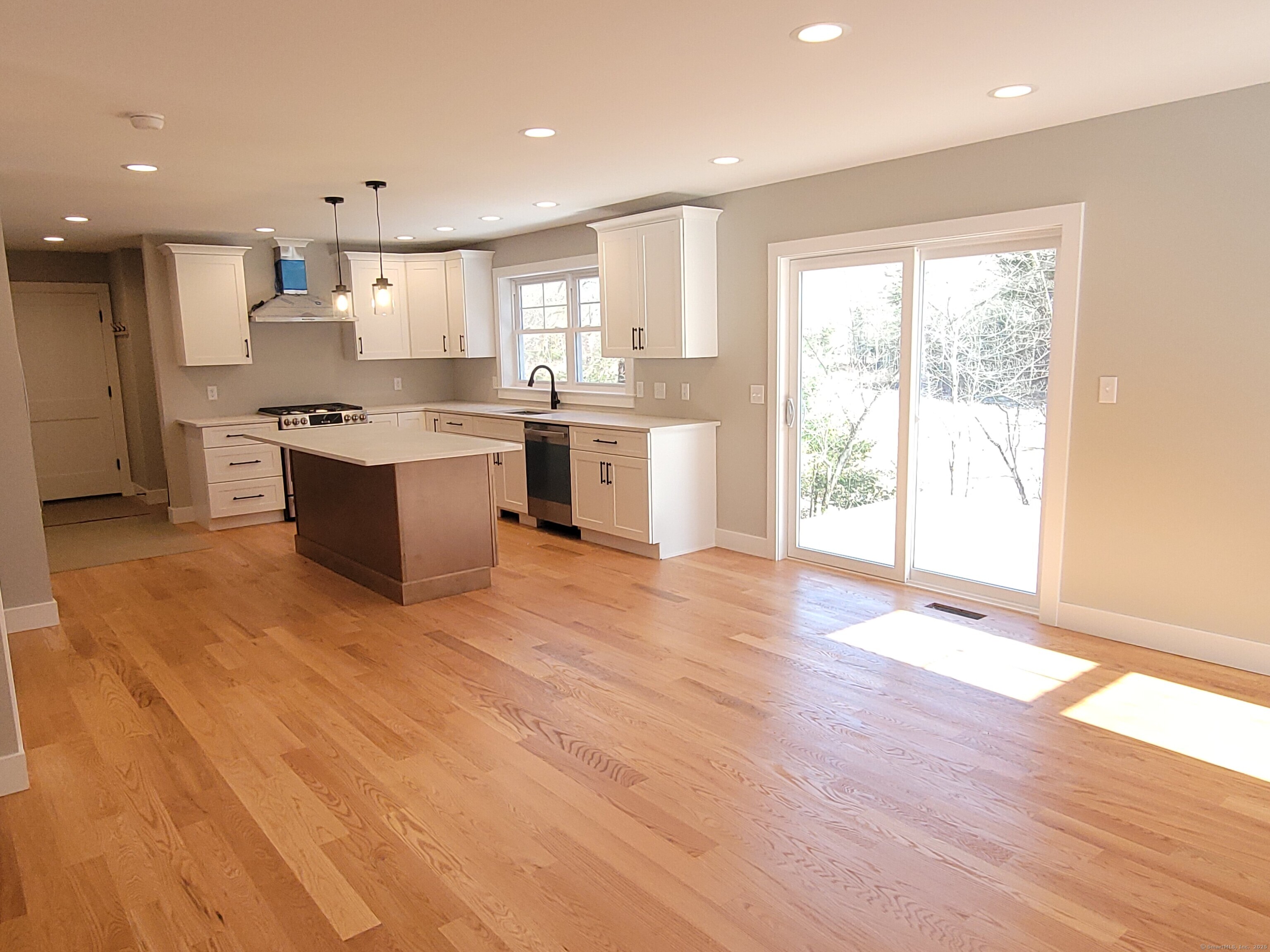 82 Ladd Road, Tolland, Connecticut image 8