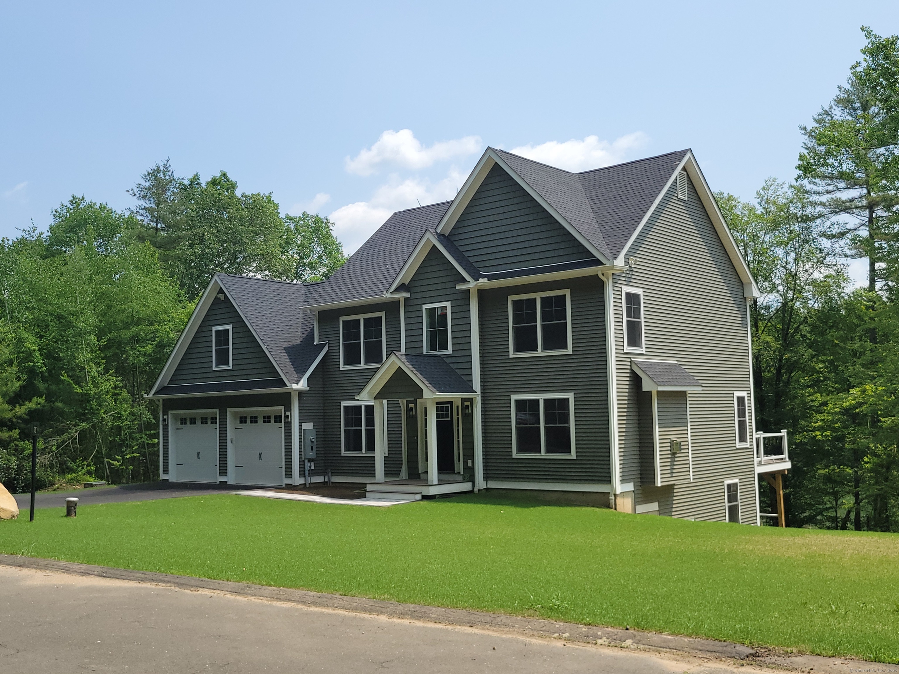 82 Ladd Road