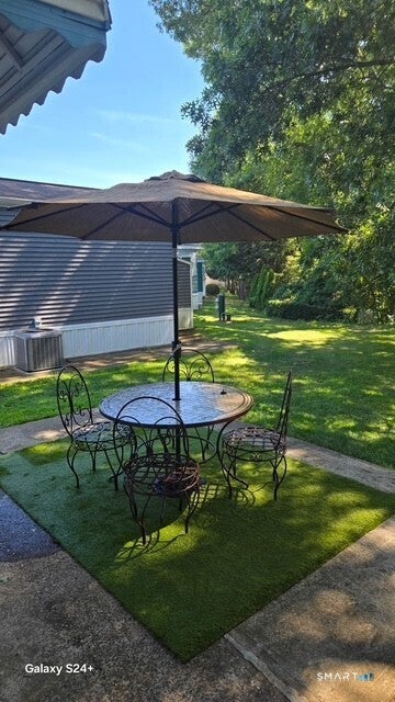 15 Laurel View