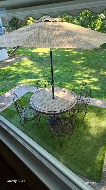 15 Laurel View