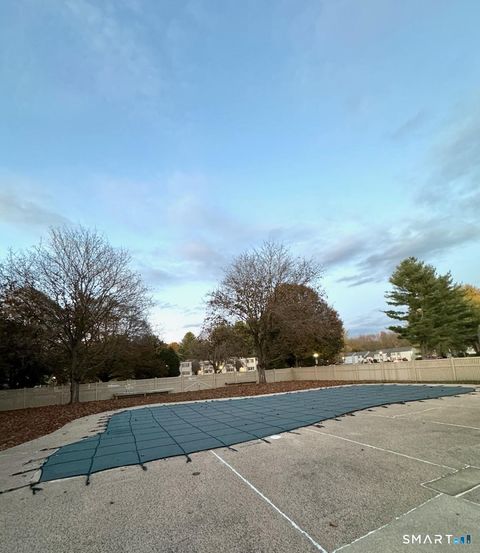 Tiny photo for 512 Twin Circle Drive #512, South Windsor, CT 06074 (MLS # 24146019)