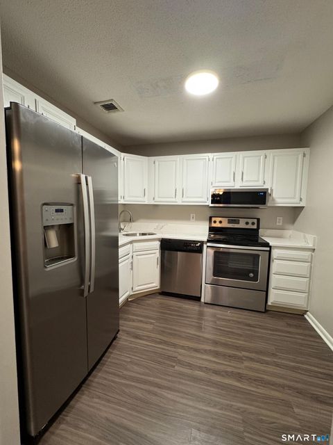 Tiny photo for 512 Twin Circle Drive #512, South Windsor, CT 06074 (MLS # 24146019)