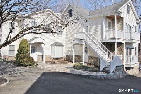 Photo of 274 Valley Road #2, Greenwich, CT 06807 (MLS # 24163093)
