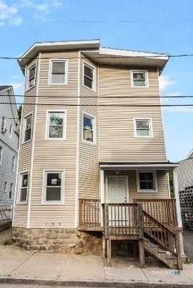Photo of 16 Vermont 3RD FLOOR Street #3, Waterbury, CT 06704 (MLS # 24196754)