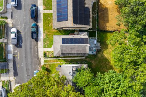 Tiny photo for 68 Raymond Street, New London, CT 06320 (MLS # 24142632)