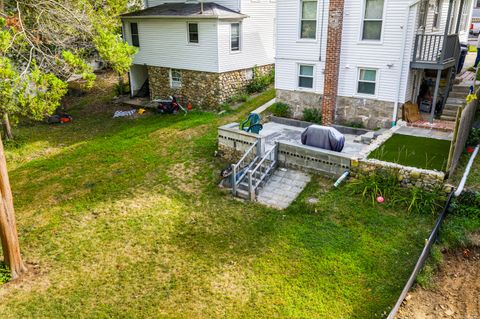 Tiny photo for 68 Raymond Street, New London, CT 06320 (MLS # 24142632)