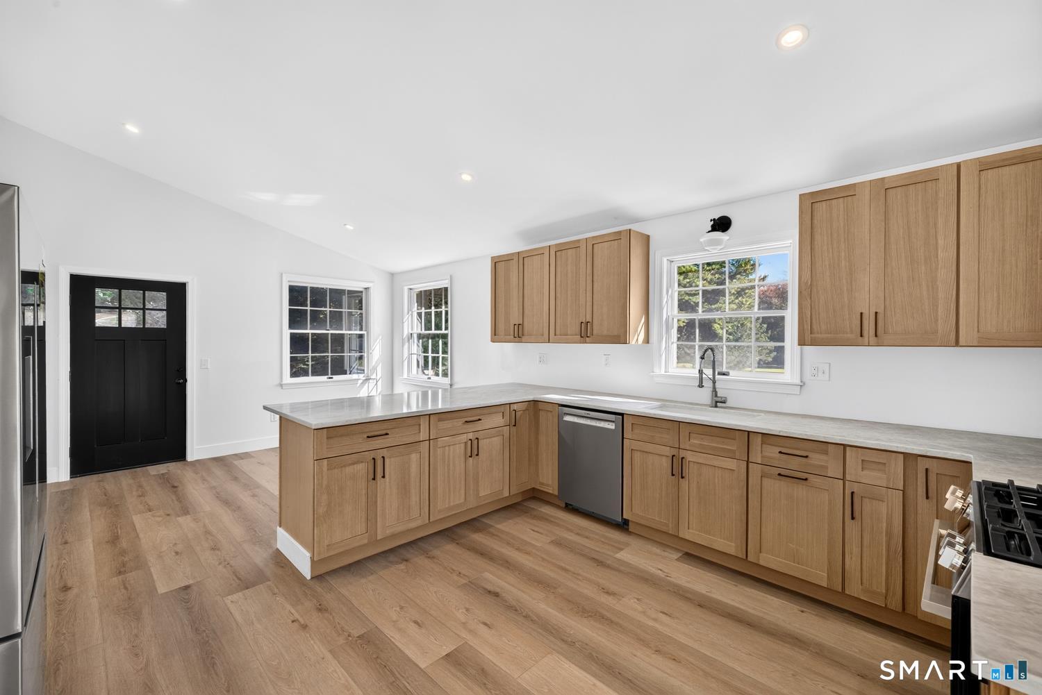 121 Bokum Road