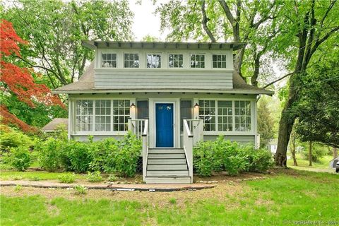 MLS: 24077277