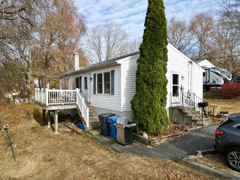 A home in Killingly