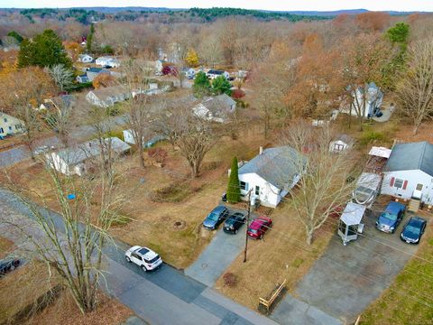 A home in Killingly