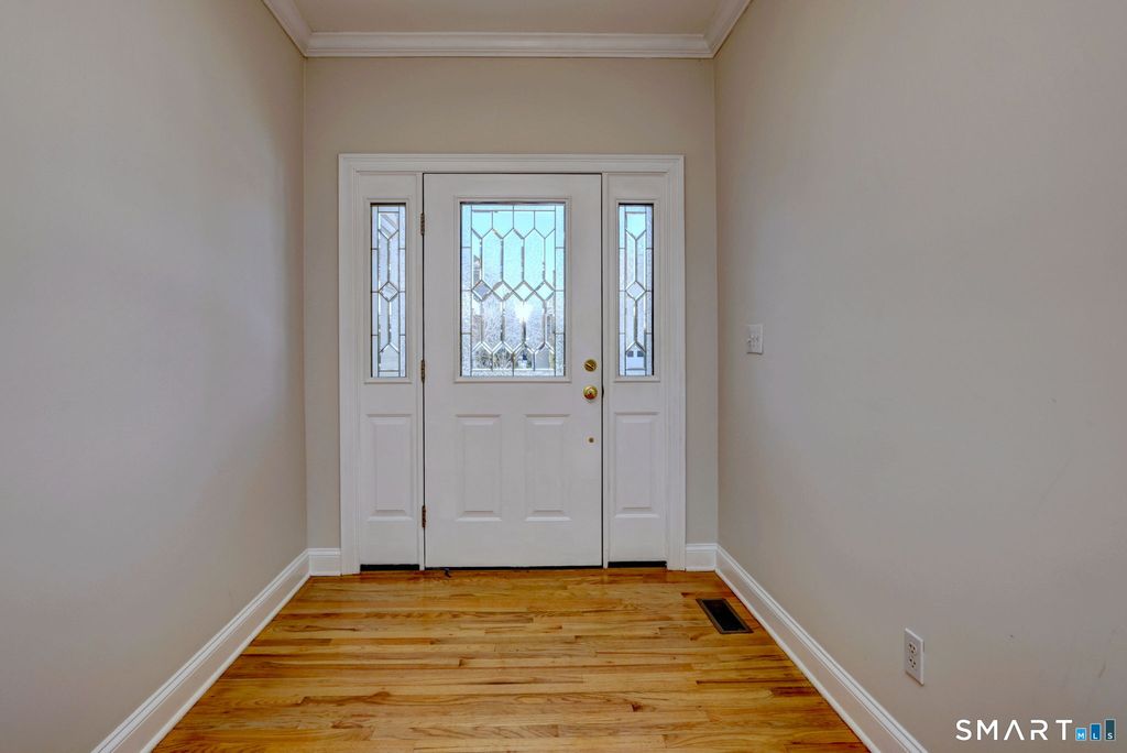 Photo of 7 Fire Thorn Lane #7, Milford, CT 06461 (MLS # 24145318)