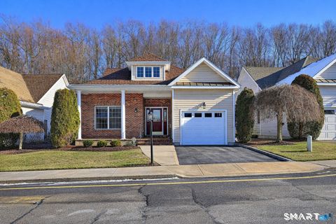 7 Fire Thorn Lane 7 Milford CT 06461