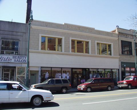 788 CHAPEL Street New Haven CT 06510