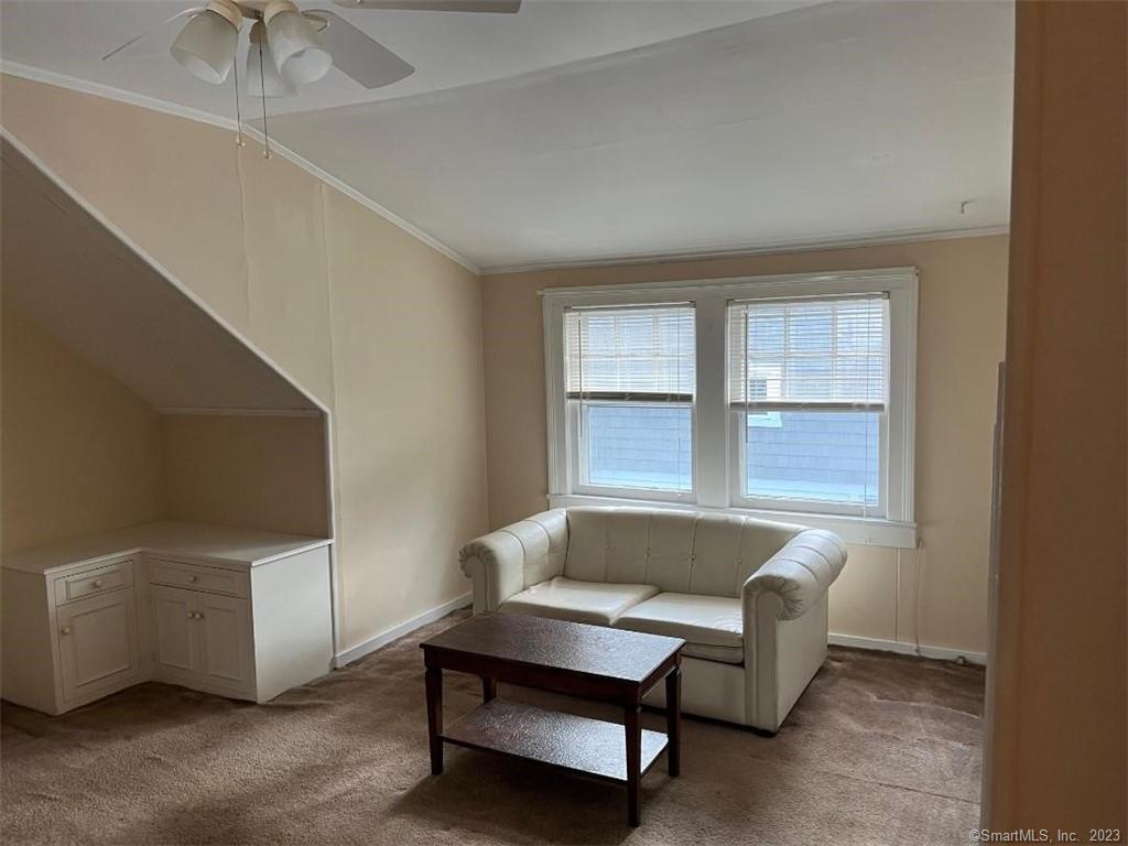 Stamford, Connecticut 06907, United States, 1 Bedroom Bedrooms, ,1 BathroomBathrooms,Residential,Active,174938