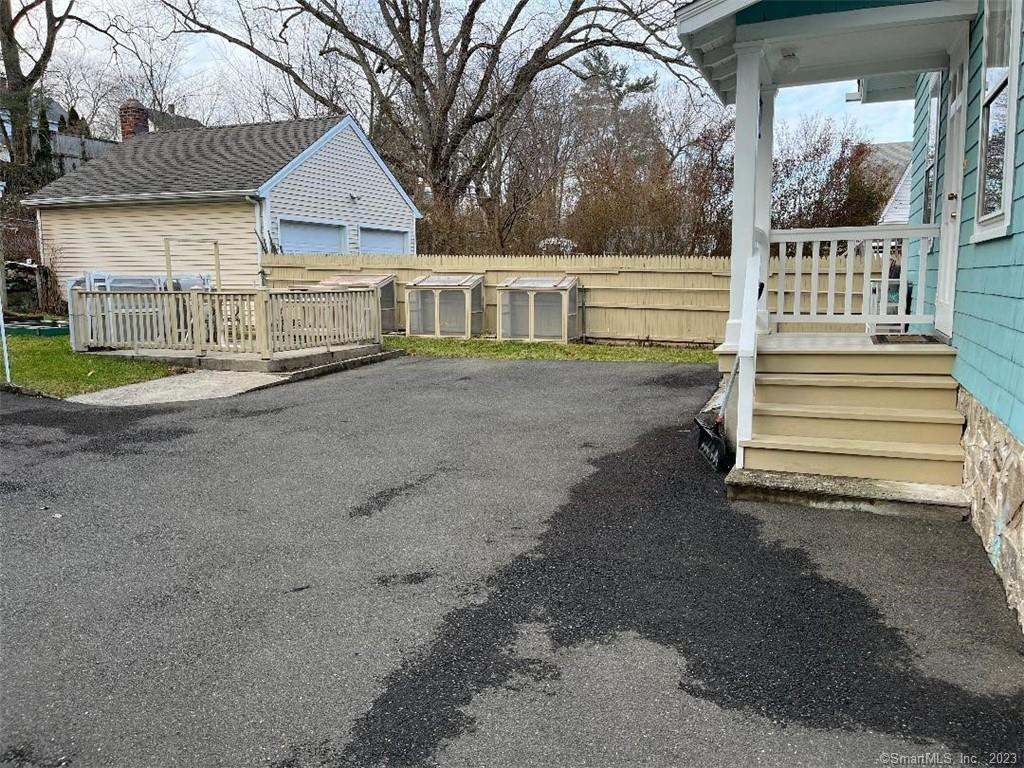 Stamford, Connecticut 06907, United States, 1 Bedroom Bedrooms, ,1 BathroomBathrooms,Residential,Active,174938