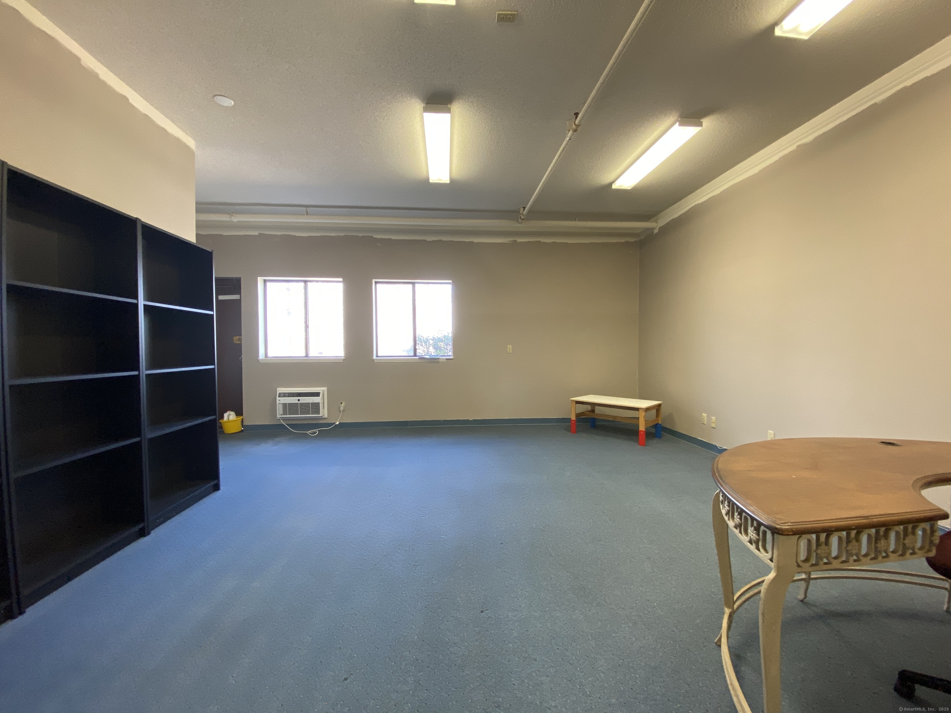 Glastonbury, Connecticut 06033, United States, ,Residential,Active,97592