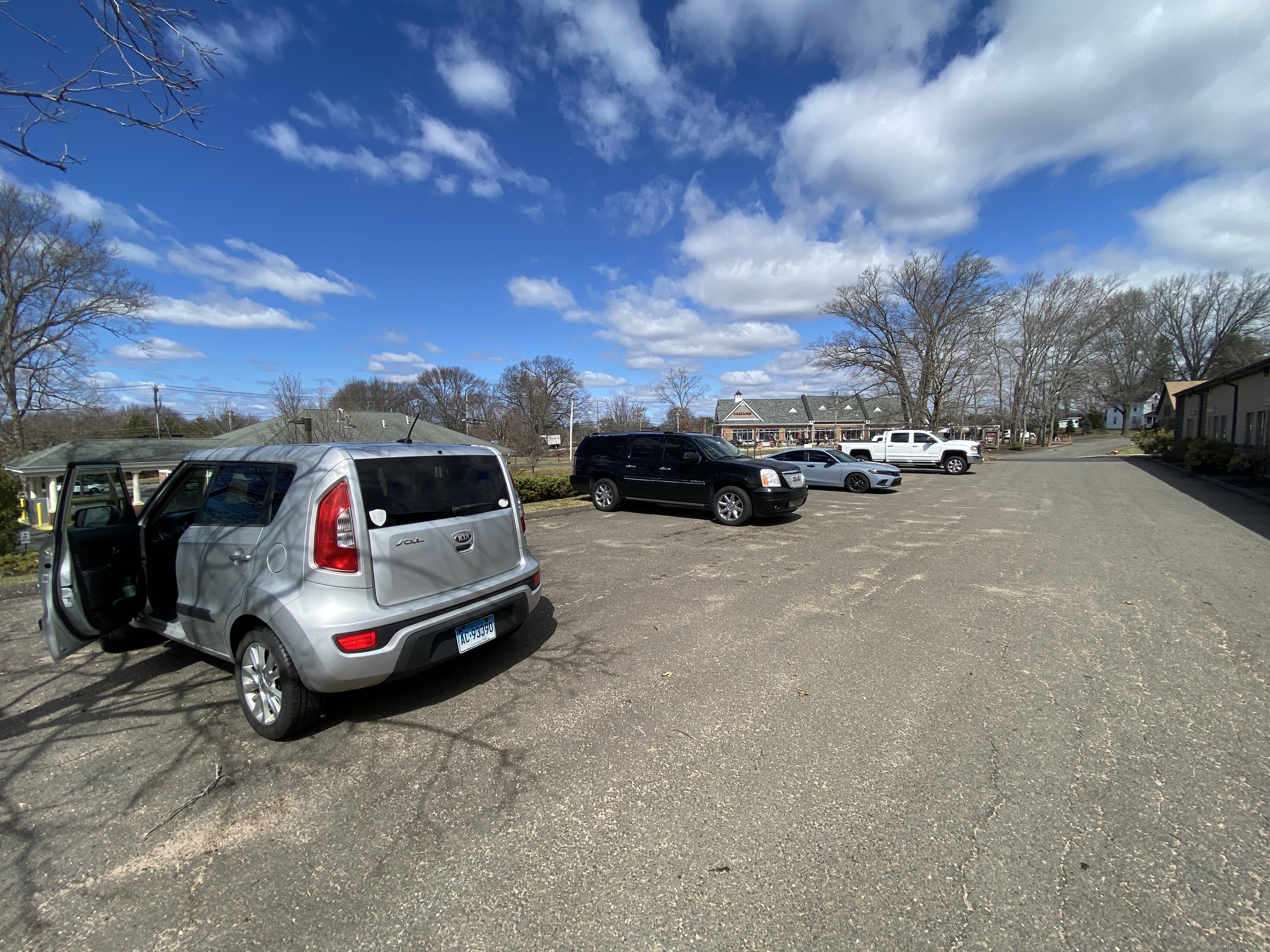 Glastonbury, Connecticut 06033, United States, ,Residential,Active,97592