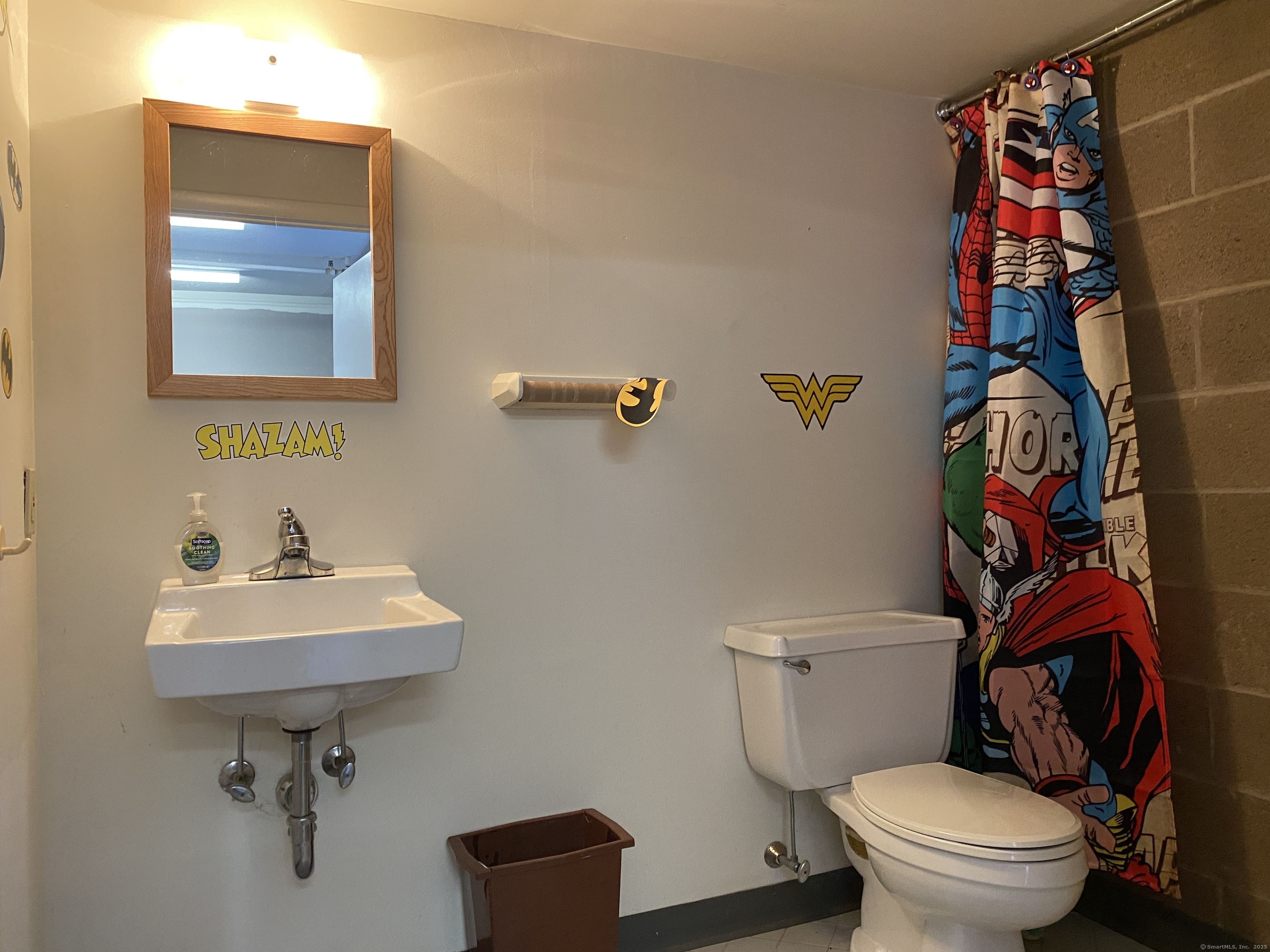 Glastonbury, Connecticut 06033, United States, ,Residential,Active,97592