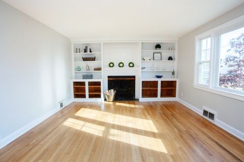 Tiny photo for 25 Barry Lane, Simsbury, CT 06070 (MLS # 24142404)