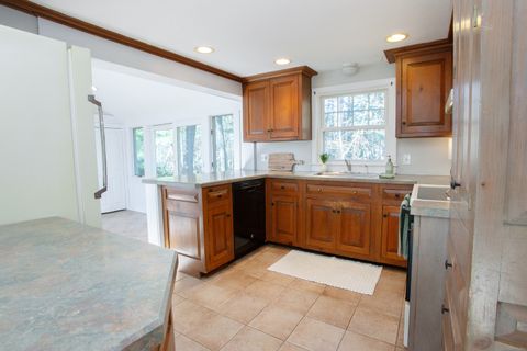 Tiny photo for 25 Barry Lane, Simsbury, CT 06070 (MLS # 24142404)