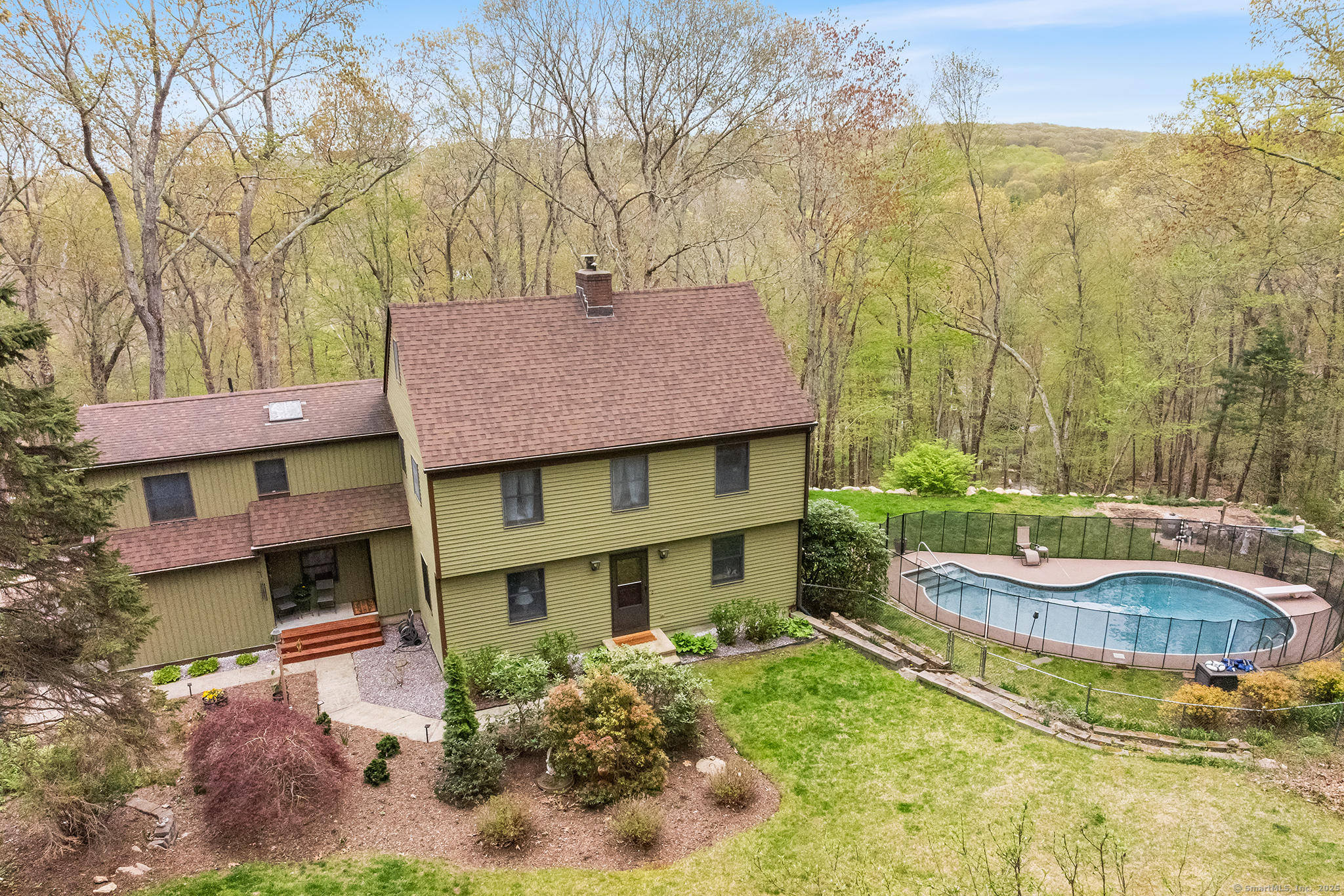 20 Sunrise Trail, East Lyme, Connecticut image 1