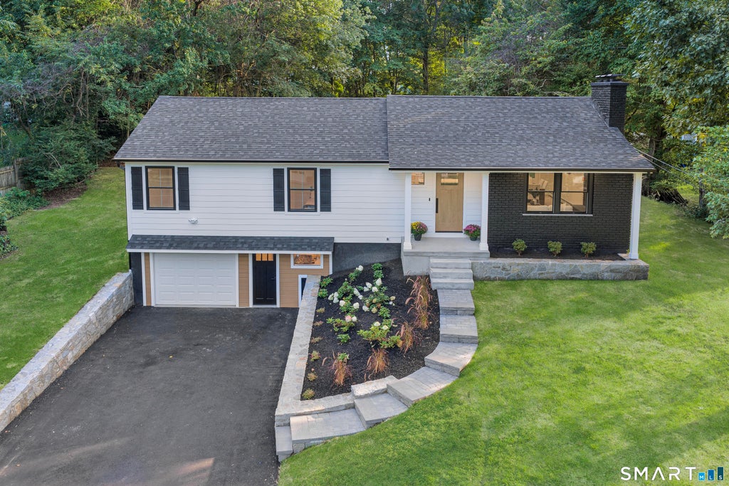 Photo of 195 Andrews Road, Wolcott, CT 06716 (MLS # 24204115)