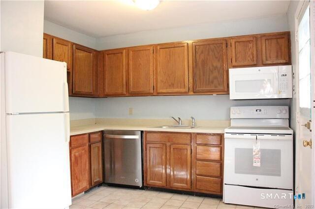 550 Prospect Street 8