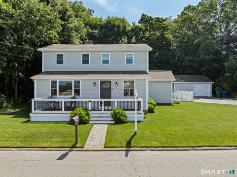 Homes For Sale - 3 Middle Street<br/> Waterford, CT 06385
