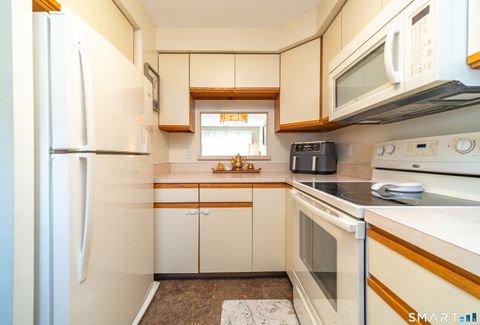 Tiny photo for 1367 Hanover Avenue #603, Meriden, CT 06451 (MLS # 24162968)