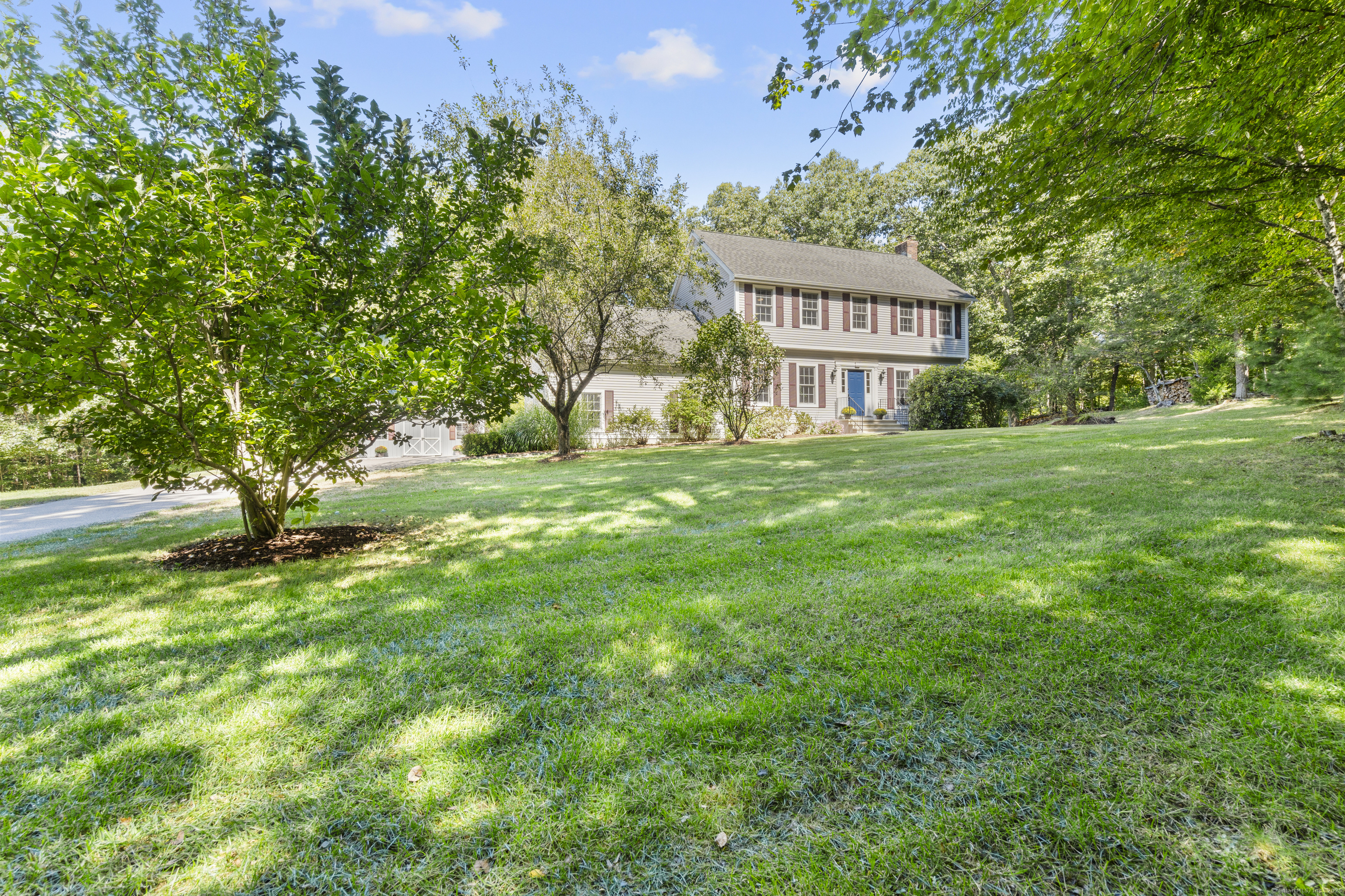 32 Blackledge Drive