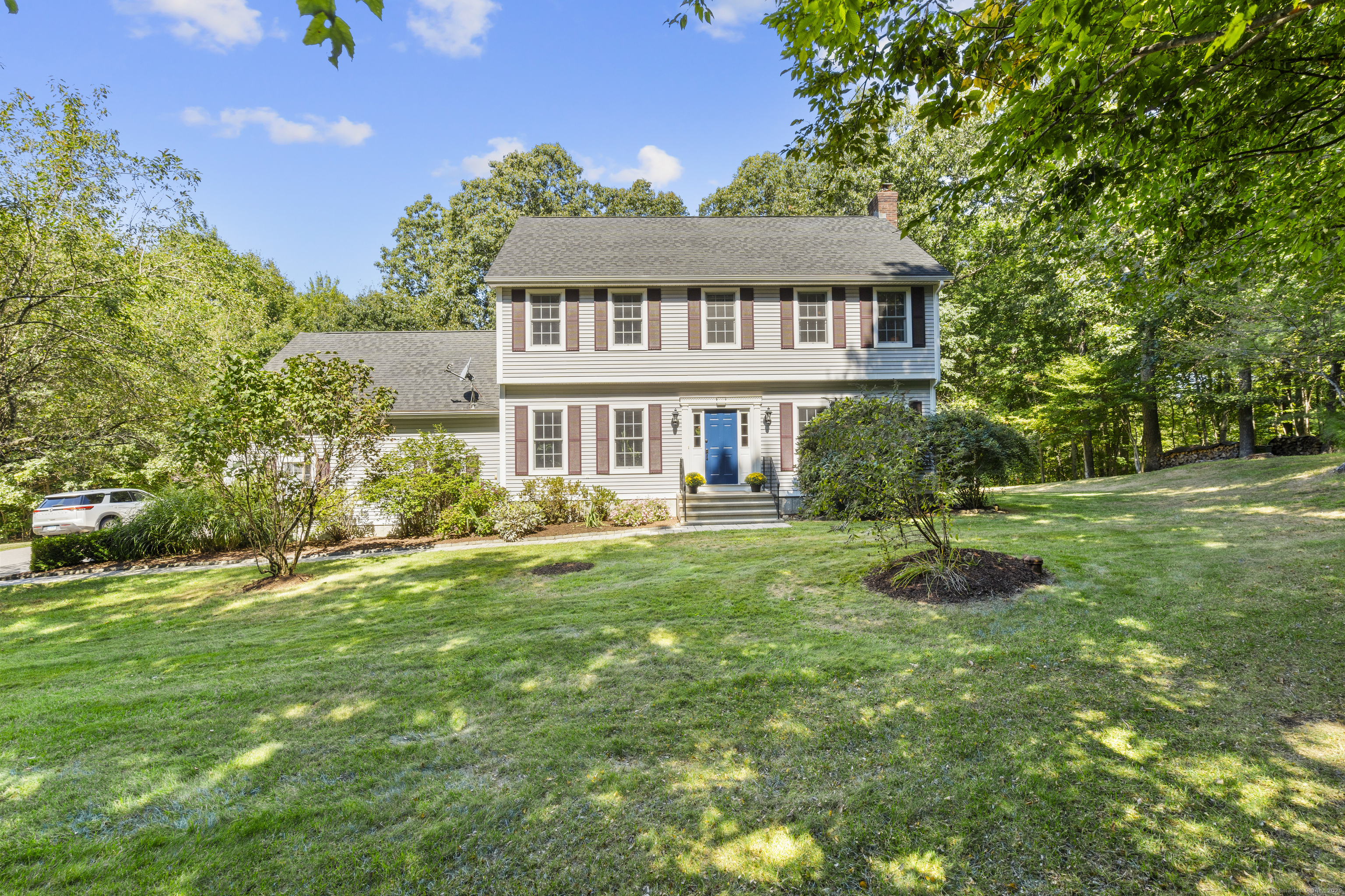 32 Blackledge Drive