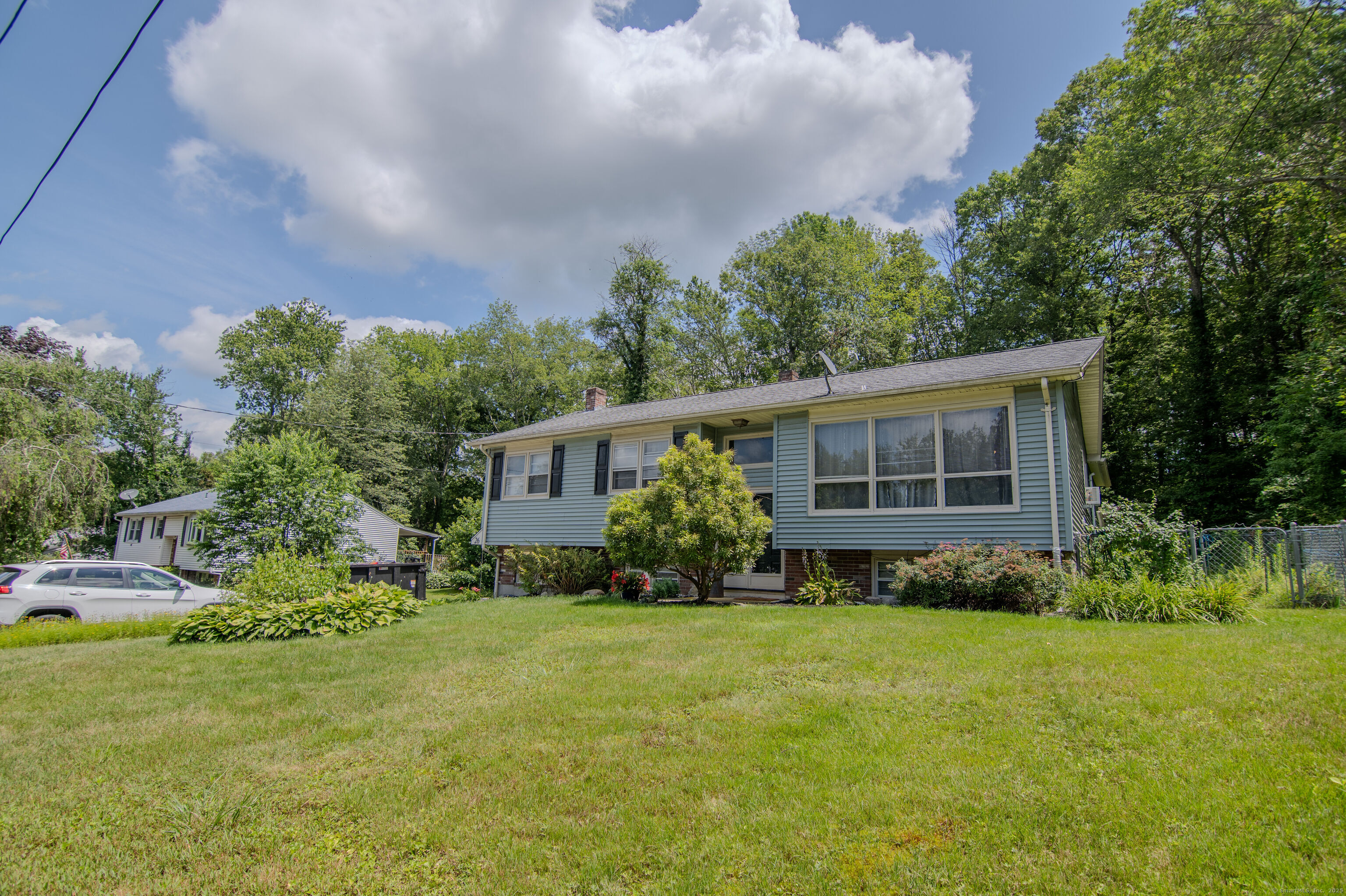 26 Hillside View