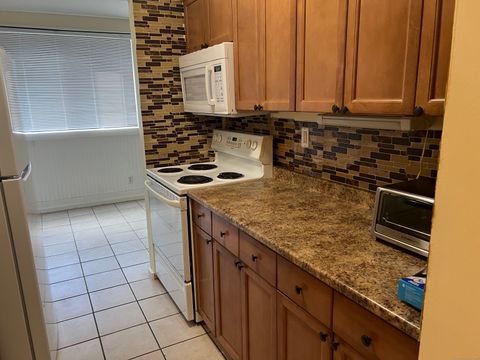 Tiny photo for 120 Huntington Turnpike #104, Bridgeport, CT 06610 (MLS # 24135437)