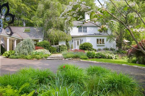 27 West Lane Pound Ridge NY 10576