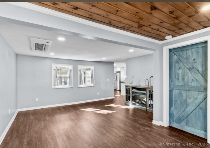 25 Mohawk Trail, East Hampton, Connecticut image 11