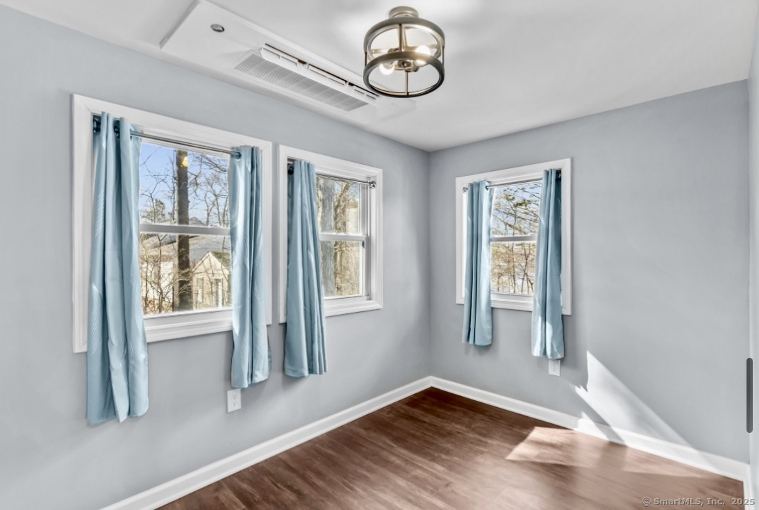 25 Mohawk Trail, East Hampton, Connecticut image 12