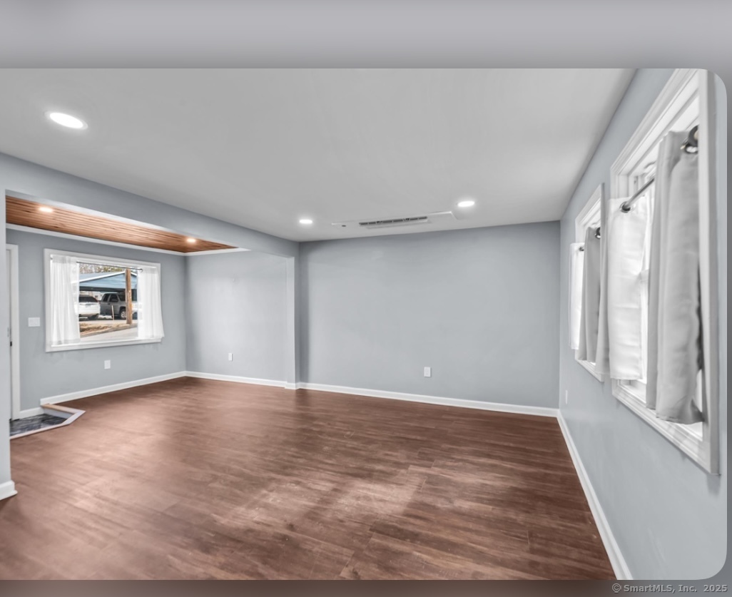 25 Mohawk Trail, East Hampton, Connecticut image 10