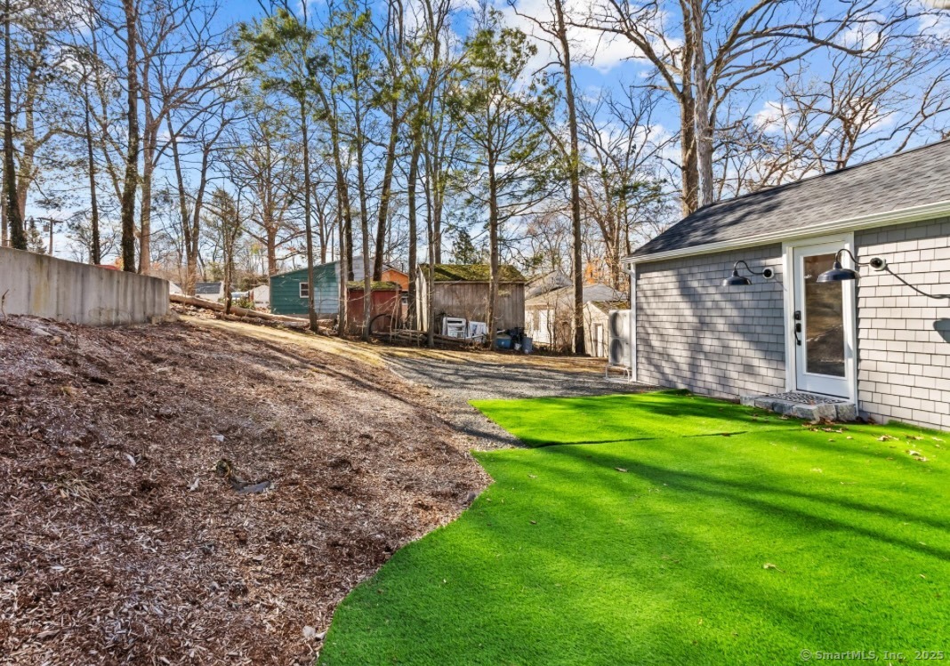 25 Mohawk Trail, East Hampton, Connecticut image 16