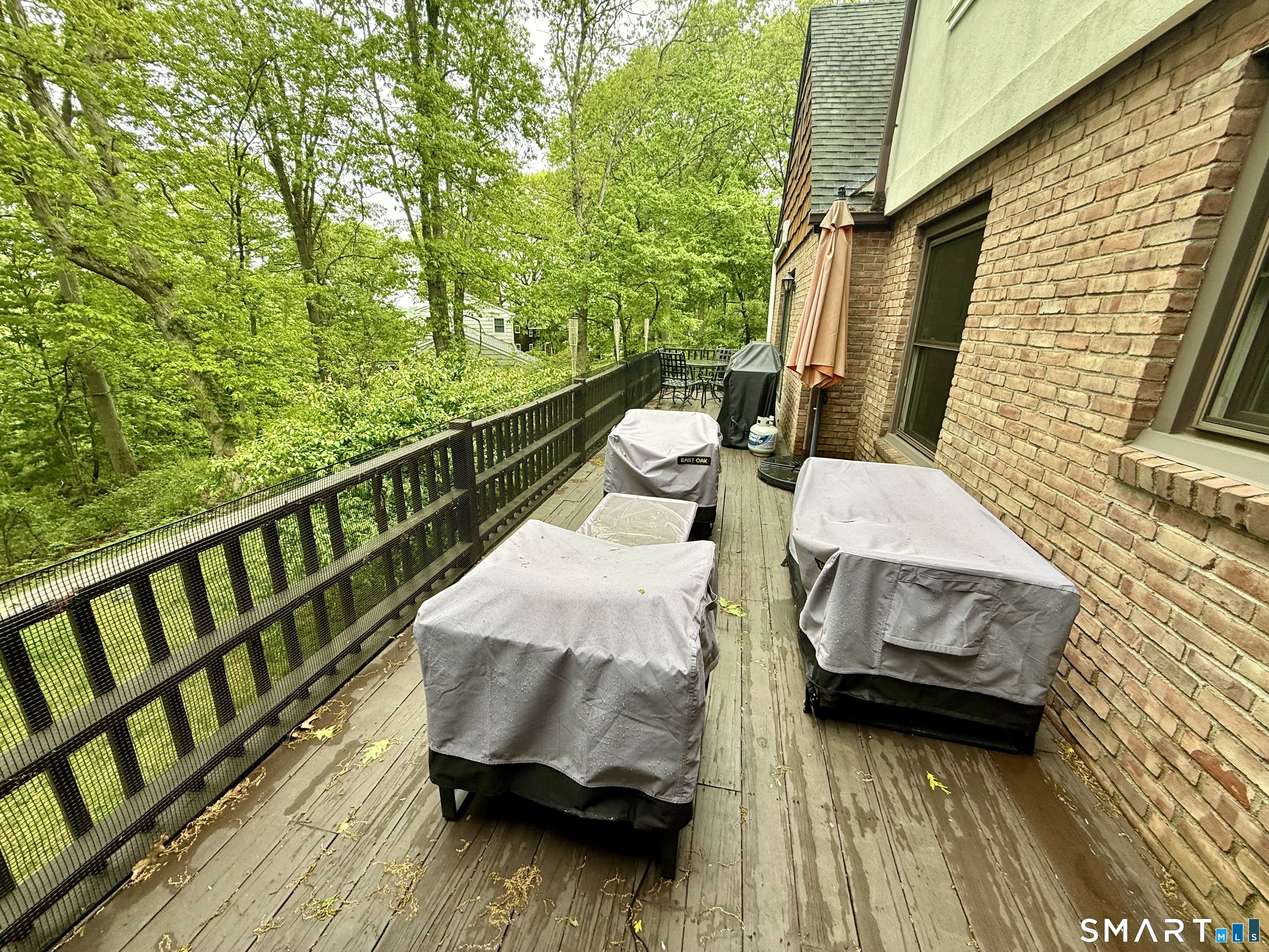 24 Centerview Drive